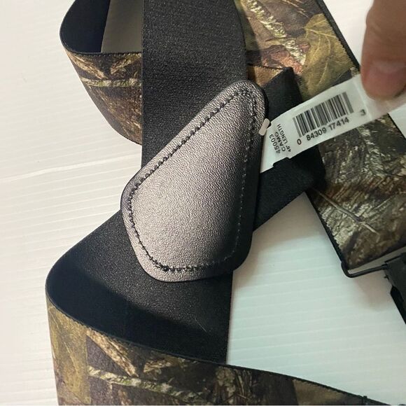 Carhartt Rugged Flex Camo Mossy Oak Suspenders 2” thick 45003 46” length NWOT - Picture 3 of 11